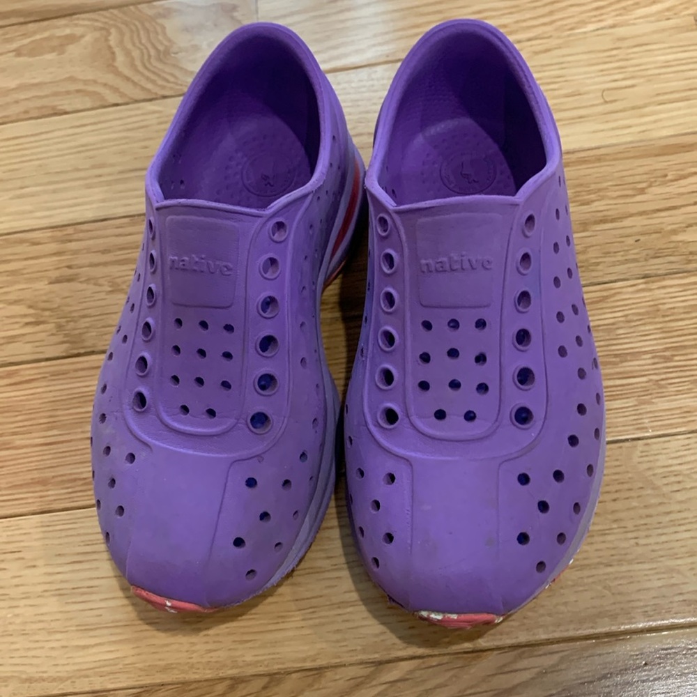 Native sugar lite toddler shoes